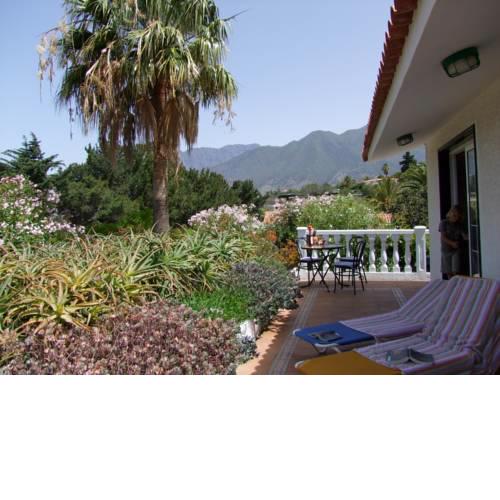 Casitas Vista Valle Alto