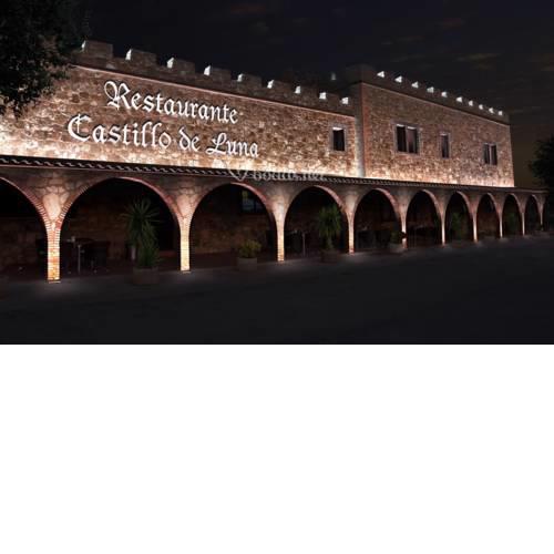 CASTILLO DE LUNA