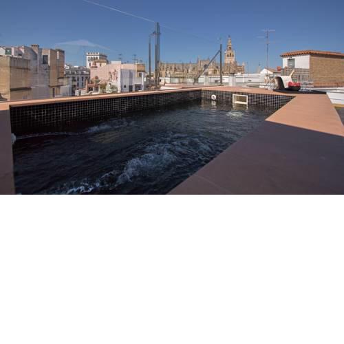 Cathedral Pool Skyview Penthouse