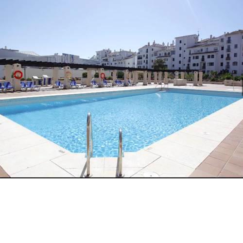 Center Puerto Banus