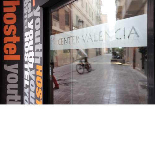 Center Valencia Youth Hostel