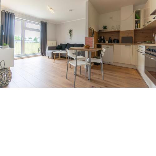 Central Apartment, 55m2, Kitchen, Washer, Netflix, Parking