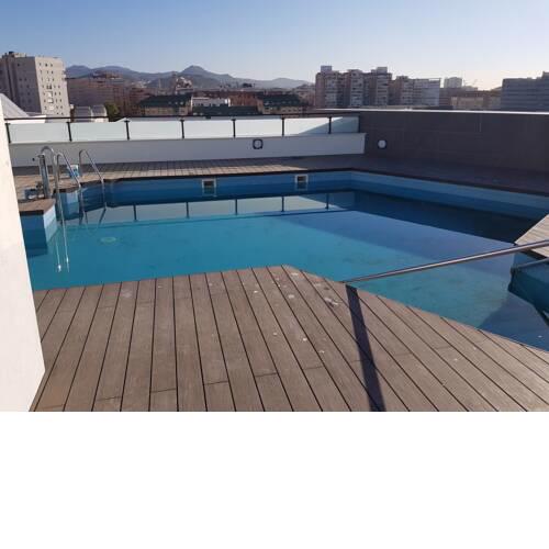 Central Premium Pool Terrace