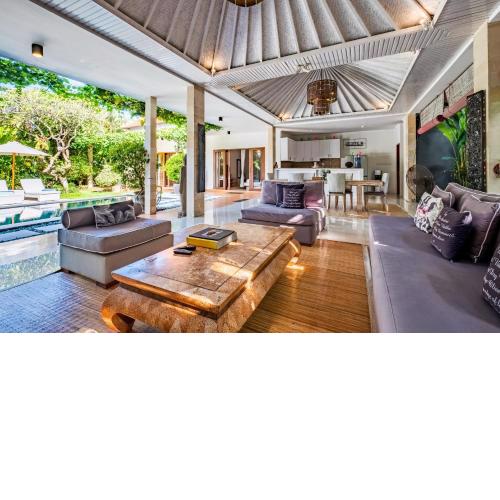 Central Seminyak Villa Martini
