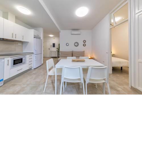 Central Urban Apartment
