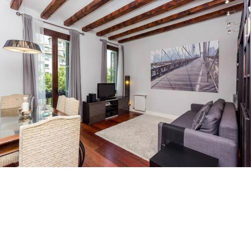 Central&Charming 3 Bed apt