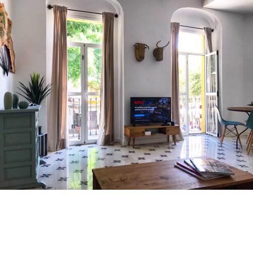 Centrally located loft with self check in & Terrace