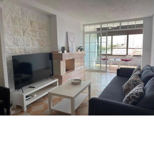 Céntrico apartamento con piscina