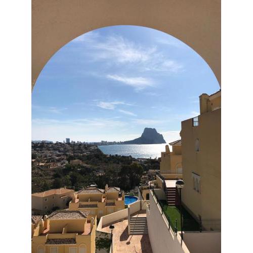Chalet adosado con vistas al mar