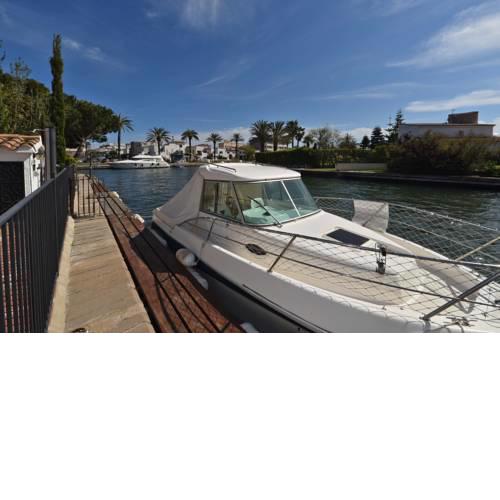 Chalet al canal