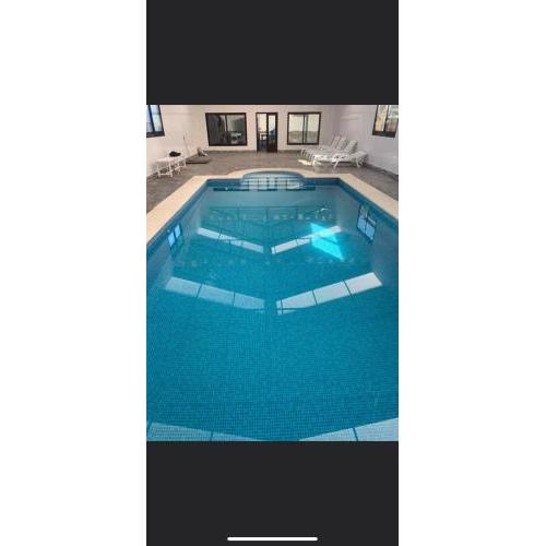Chalet con piscina climatizada