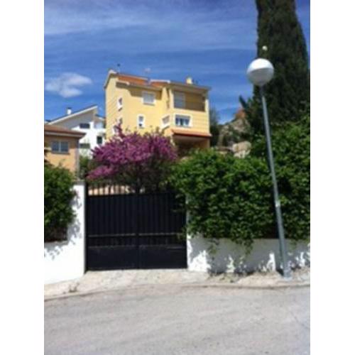 Chalet con Piscina en Aranjuez