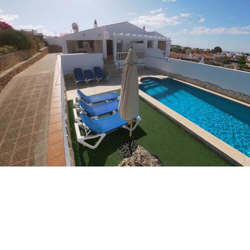 Chalet con piscina privada MARU I