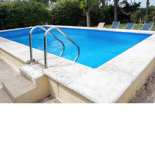 Chalet con piscina privada solo familia y parejas Bonanza