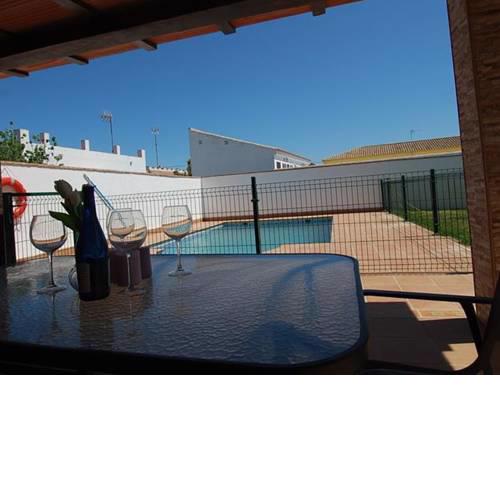 Chalet con piscina privada Solo familias y Pareja RS
