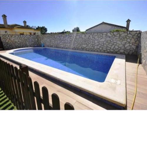 Chalet con piscina privada solo familias y parejas