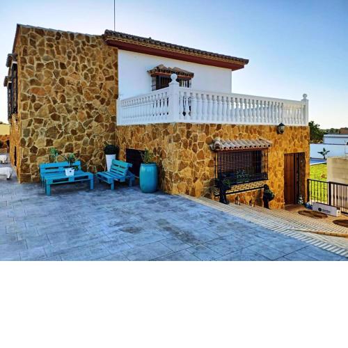 Chalet con Piscina privada y Barbacoa