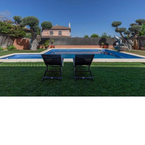 Chalet de ensueño con Piscina 4BR-8p-Sevilla