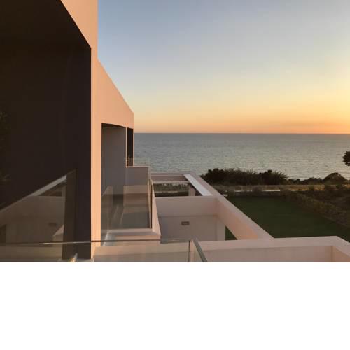 CHALET DE LUJO CON VISTAS AL MAR