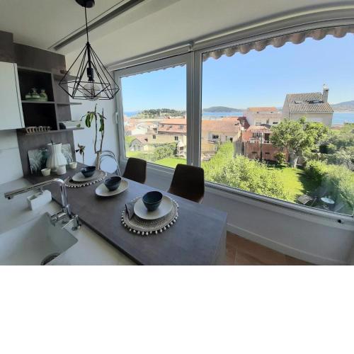 Chalet en el centro de Baiona con vistas y piscina