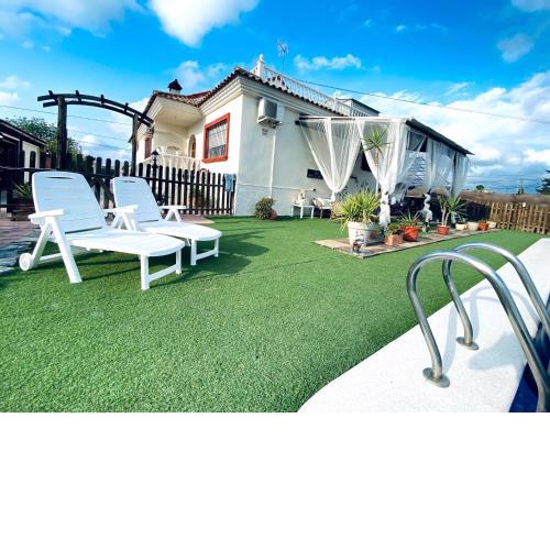 Chalet en la huerta con zona de barbacoa y piscina privada, Murcia a 4 km.
