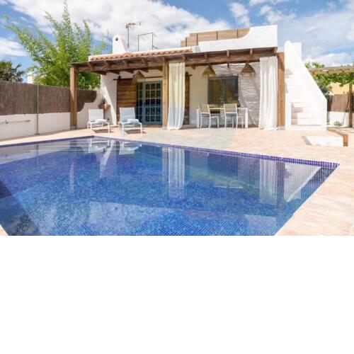Chalet en Riumar con piscina privada y a 200m de la playa