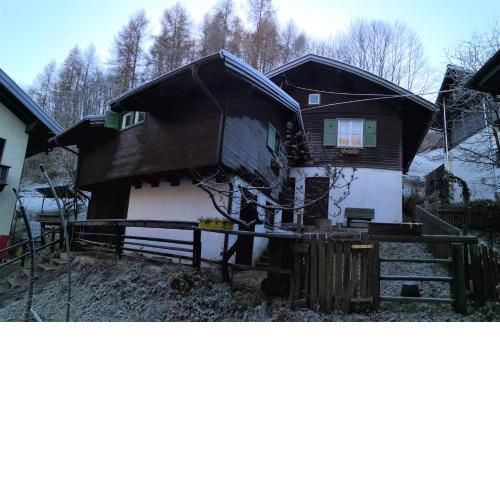 Chalet in Lend