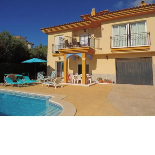 Chalet independiente en Cabo de Palos a 100 metros de la playa