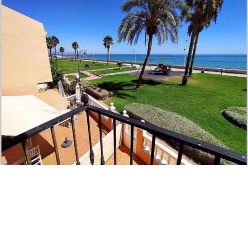 Chalet Pelopech- A los pies del Mar Mediterraneo- 8 pax