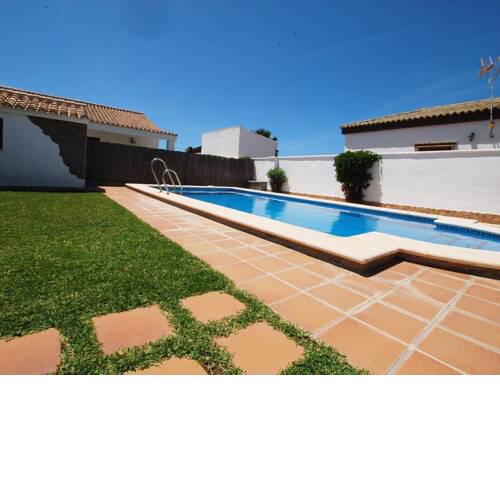 Chalet piscina compartida III solo familias pareja