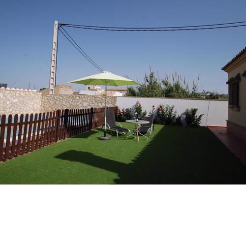 Chalet piscina privada solo familias y parejas