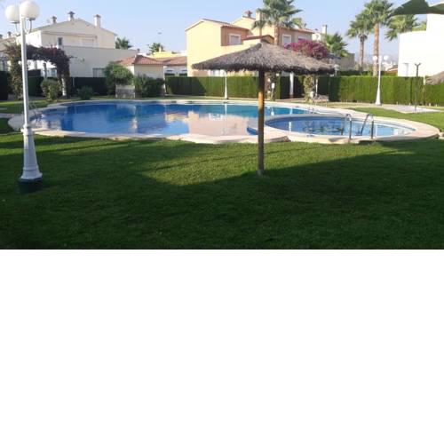 CHALET PISCINA Y PLAYA EN OLIVANOVA GOLF URB MALIBU BEACH