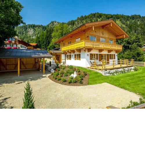 Chalet "unter weiß-blauem Himmel"