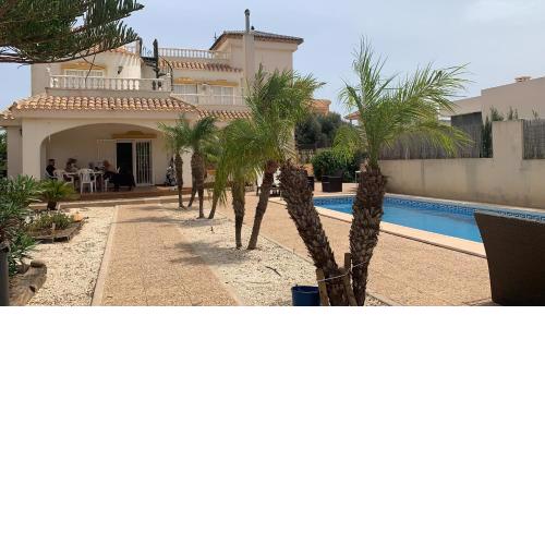 Chalet Villa - Playa Honda