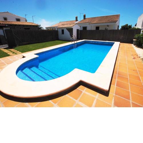 Chalets con piscina compartida solo familias y parejas