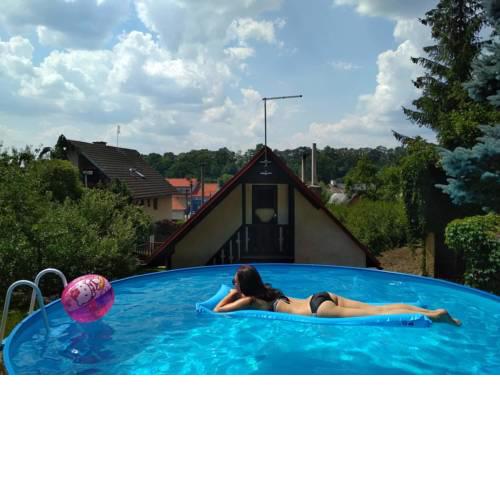 Chalupa pod zámkem