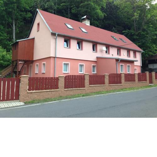 Chalupa s apartmány