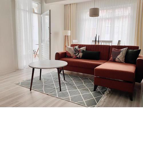 Charm and Cosy 2BR Apartment