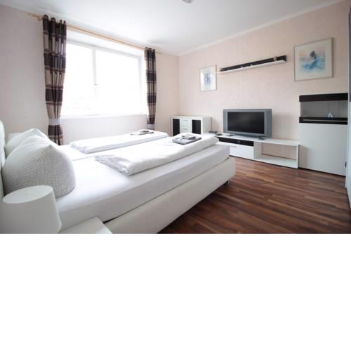 Charming 1-Bedroom City Apartment