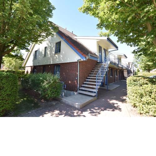 Charming Apartment in Boltenhagen with Terrace