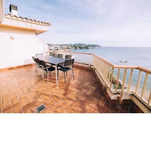 Charming apartment in la fosca beach
