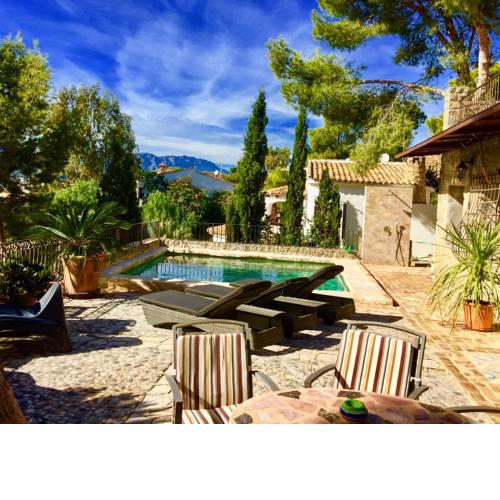Charming apartment private pool with seaview