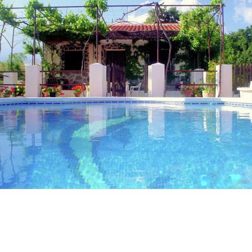 Charming Cottage in Loja with Private Pool