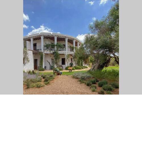 Charming countryside house in Ibiza