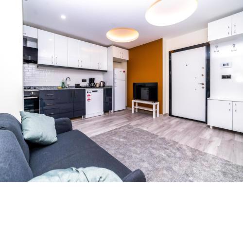 Charming Flat 2 min to Beach in Antalya