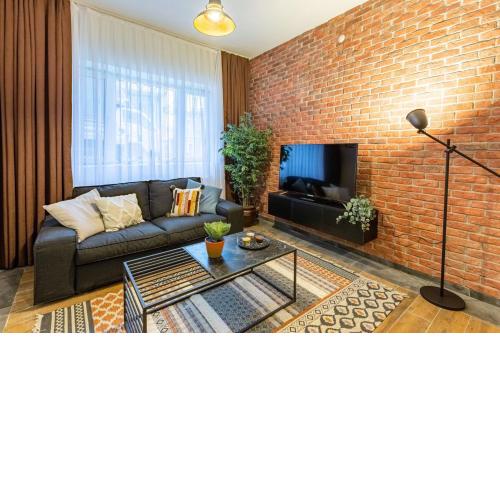 Charming Flat near Trendy Attractions in Cihangir