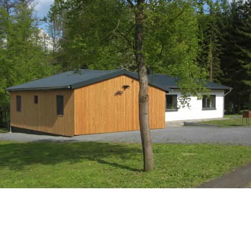 Charming holiday home in Bodenbach Eifel with garden