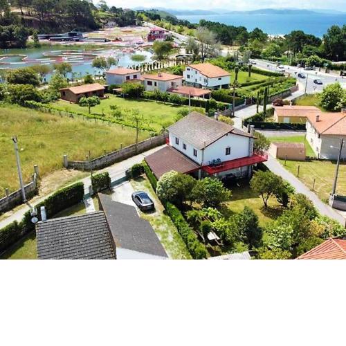 Charming holiday home in Sanxenxo with private terrace