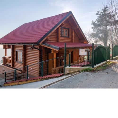 Charming Holiday Home in Zagreb with Private Swimming Pool