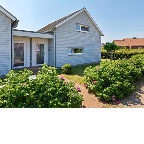 Charming Holiday Home in Zierow near Seabeach